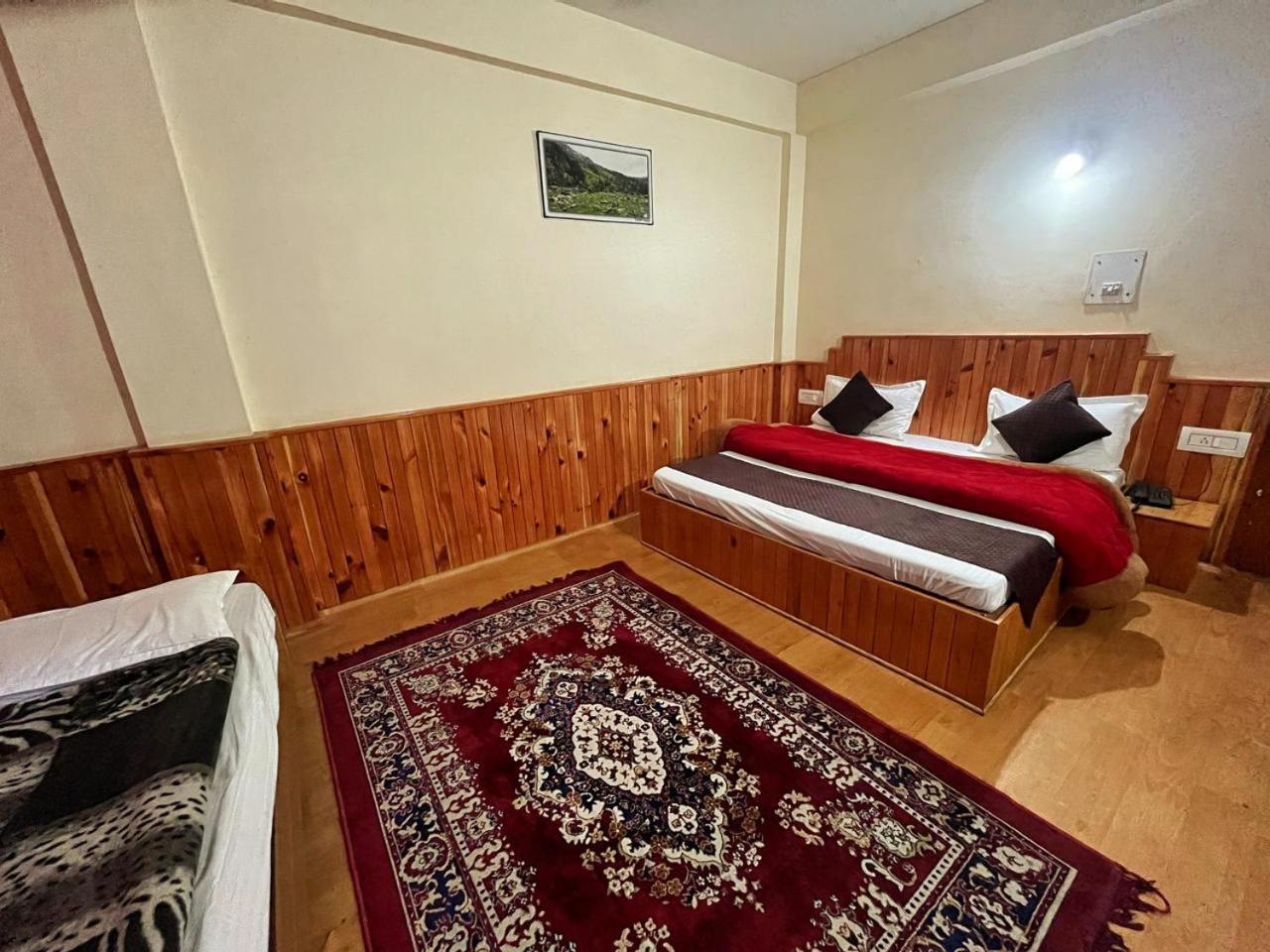 Hotel Anupam Kasol Luaran gambar